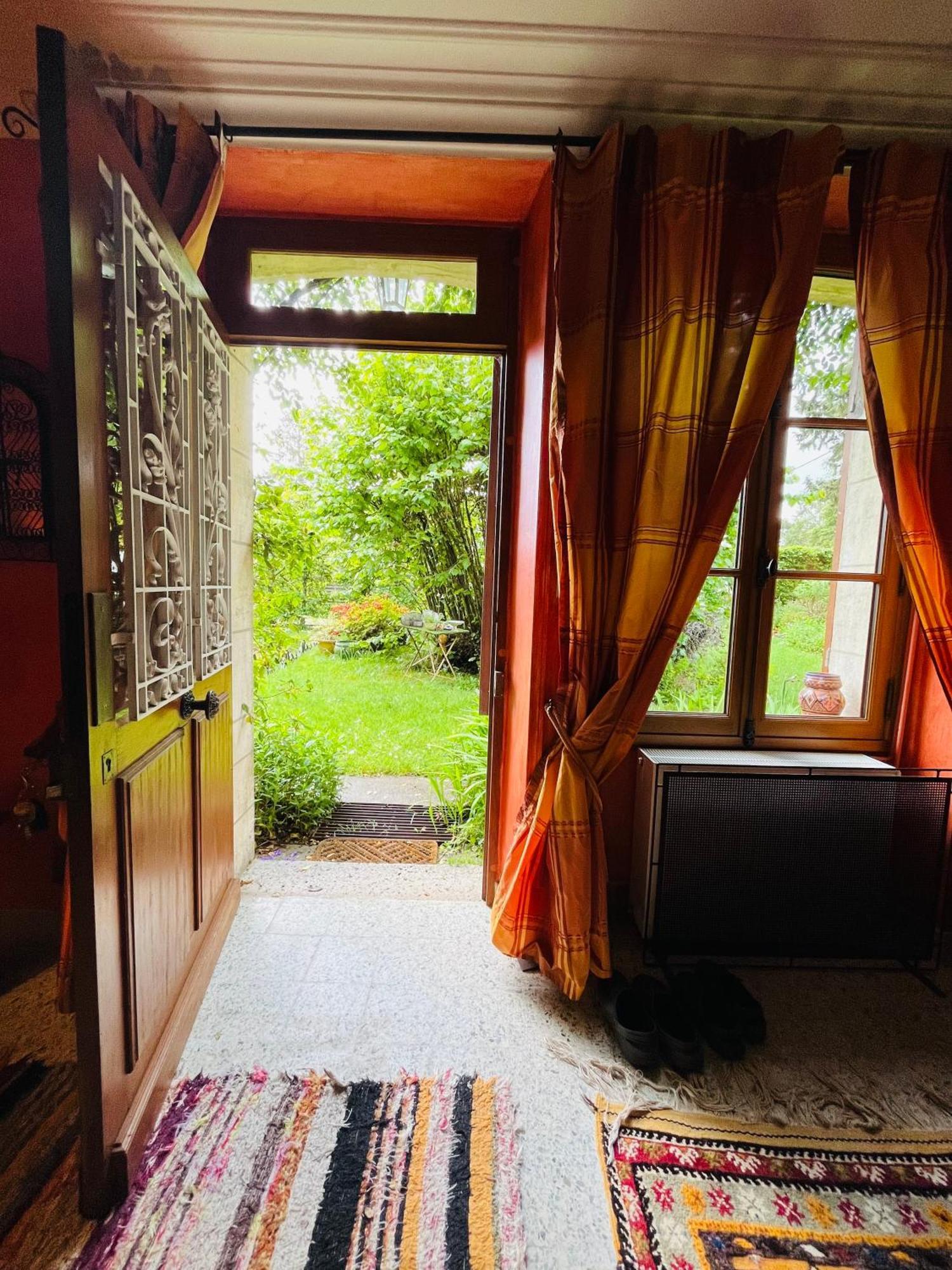 Bed and Breakfast Le Buisson De La Gariole Обіньї-сюр-Нер Екстер'єр фото